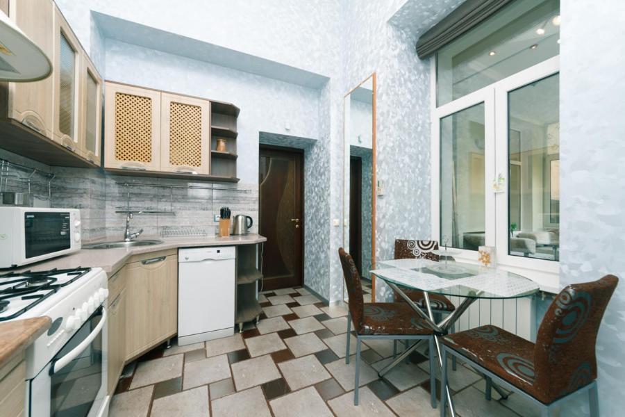 Stylish Two-Level Flat 2 Min From Khreschatyk Kijev Kültér fotó