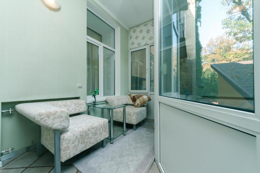 Stylish Two-Level Flat 2 Min From Khreschatyk Kijev Kültér fotó